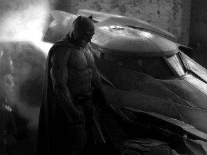 Yesterday on Twitter Zack Snyder teased us all with a picture of the Batmobile with a tarp covering it. Today, Snyder not only showed off the new Batmobile but he also gave us a first look at Ben Affleck in the cape and cowl. The suit seems to be reminiscent of the Dark Knight Returns […]